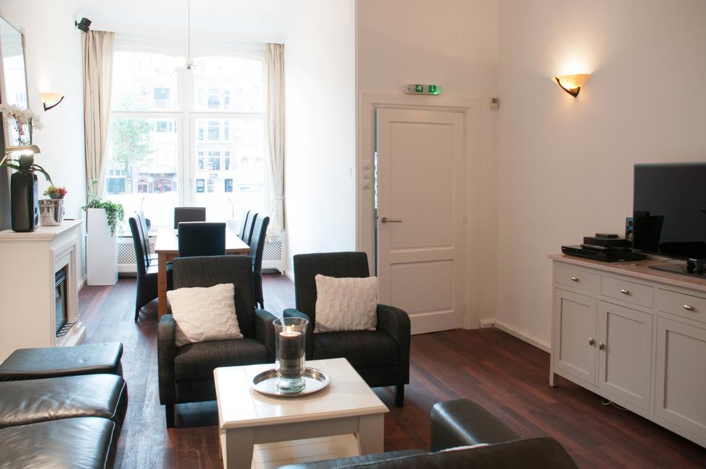 Lovely Canal Apartment อัมสเตอร์ดัม ภายนอก รูปภาพ